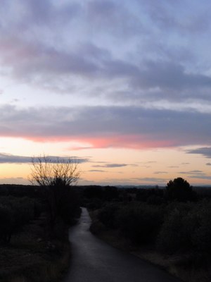 La campagna al tramonto dopo la pioggia