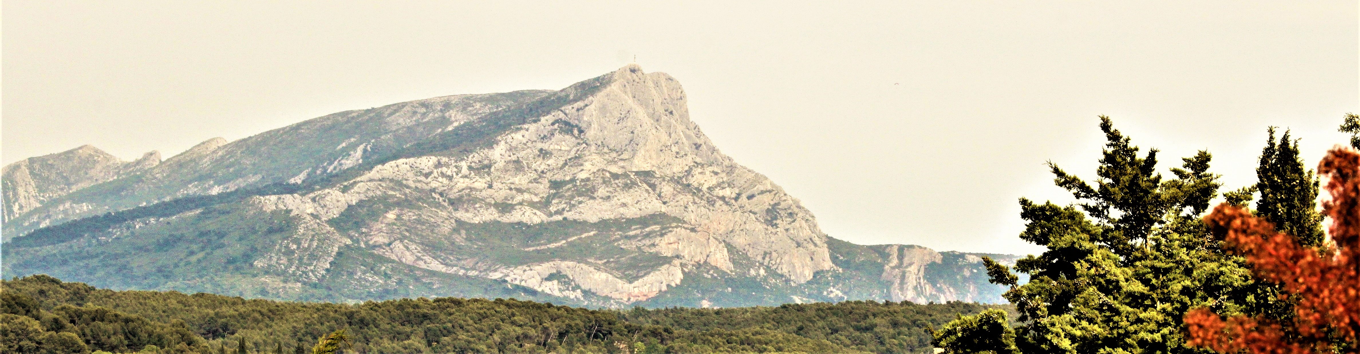 La montagne Sainte-Victoire, inizio autunnoo