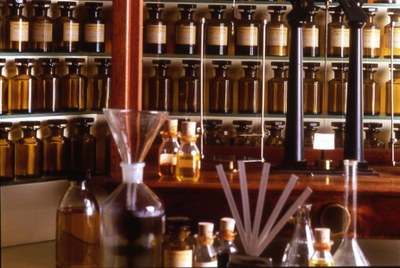 Laboratorio di profumeria - Foto: © OT Grasse