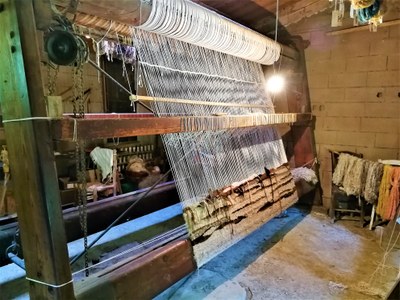 Le Barroux, antico telaio per la lana