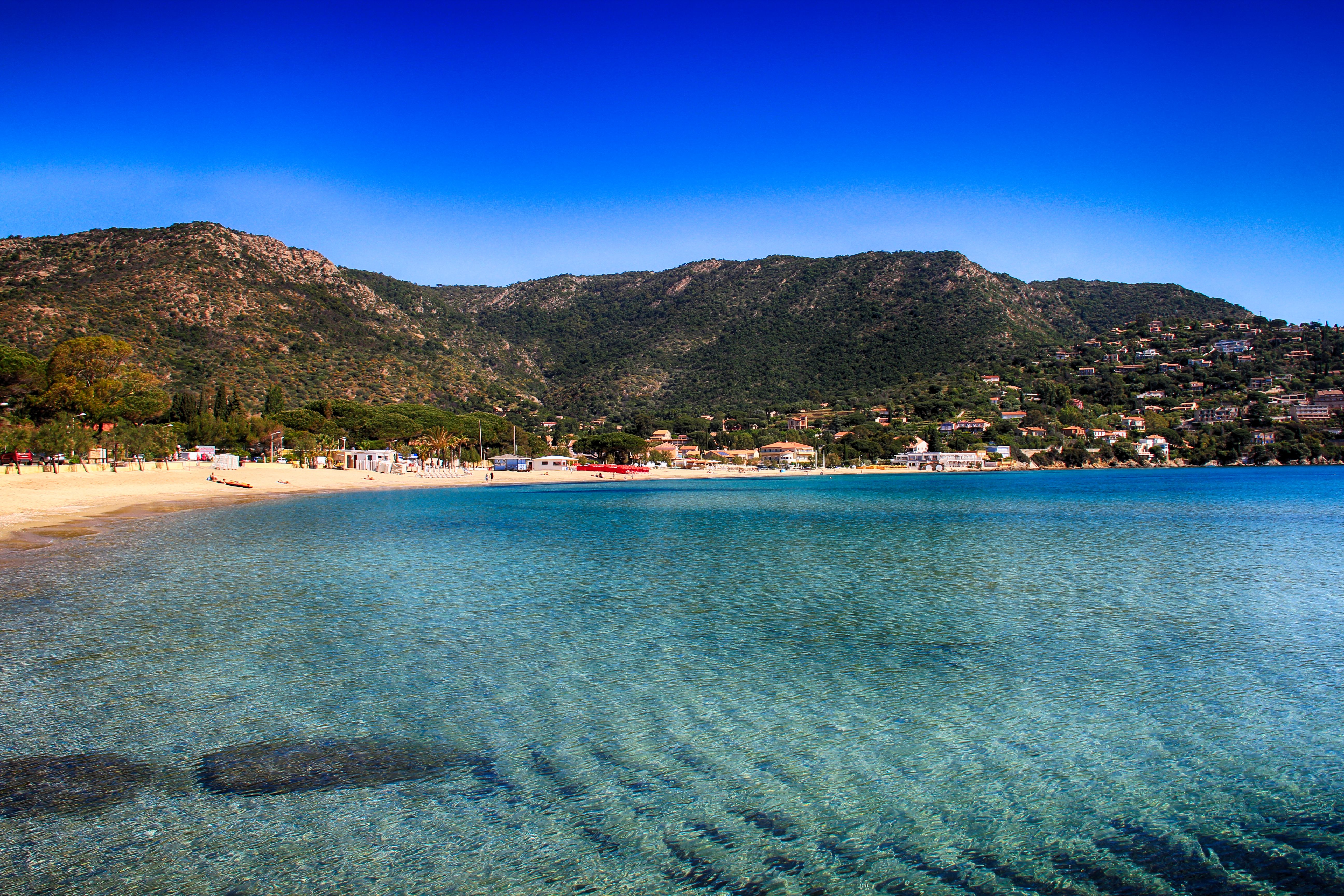 Le Lavandou, Plage Saint-Clair © Office de tourisme Le Lavandou - C. Gandolphe