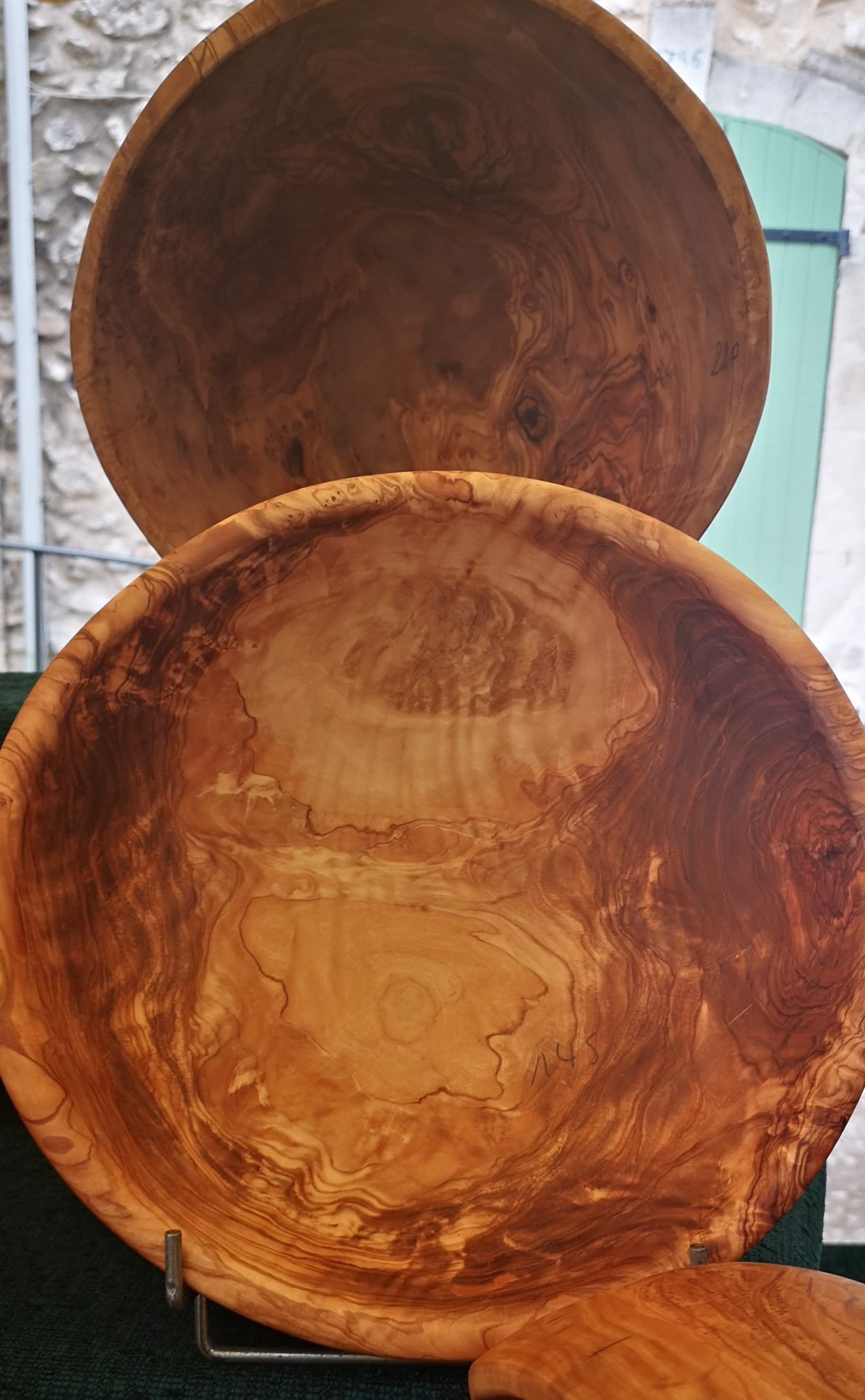 Legno di ulivo, piatti
