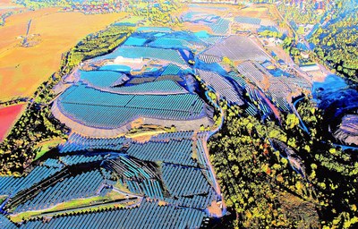 Les Mées, il parco fotovoltaico