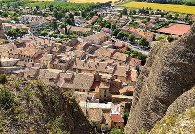 Les Mées, il villaggio