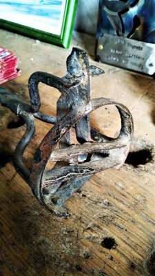 Manade Saliérène, il ferro con il marchio della manade
