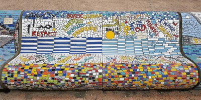 Marsiglia, Corniche Kennedy, la panchina mosaicata