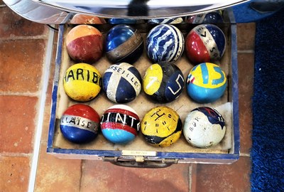 Marsiglia, La Boule Bleue, una collezione di vecchie bocce