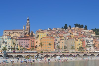 Mentone vista dal mare