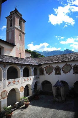 Monastero di Saorge, il  chiostro e la torre