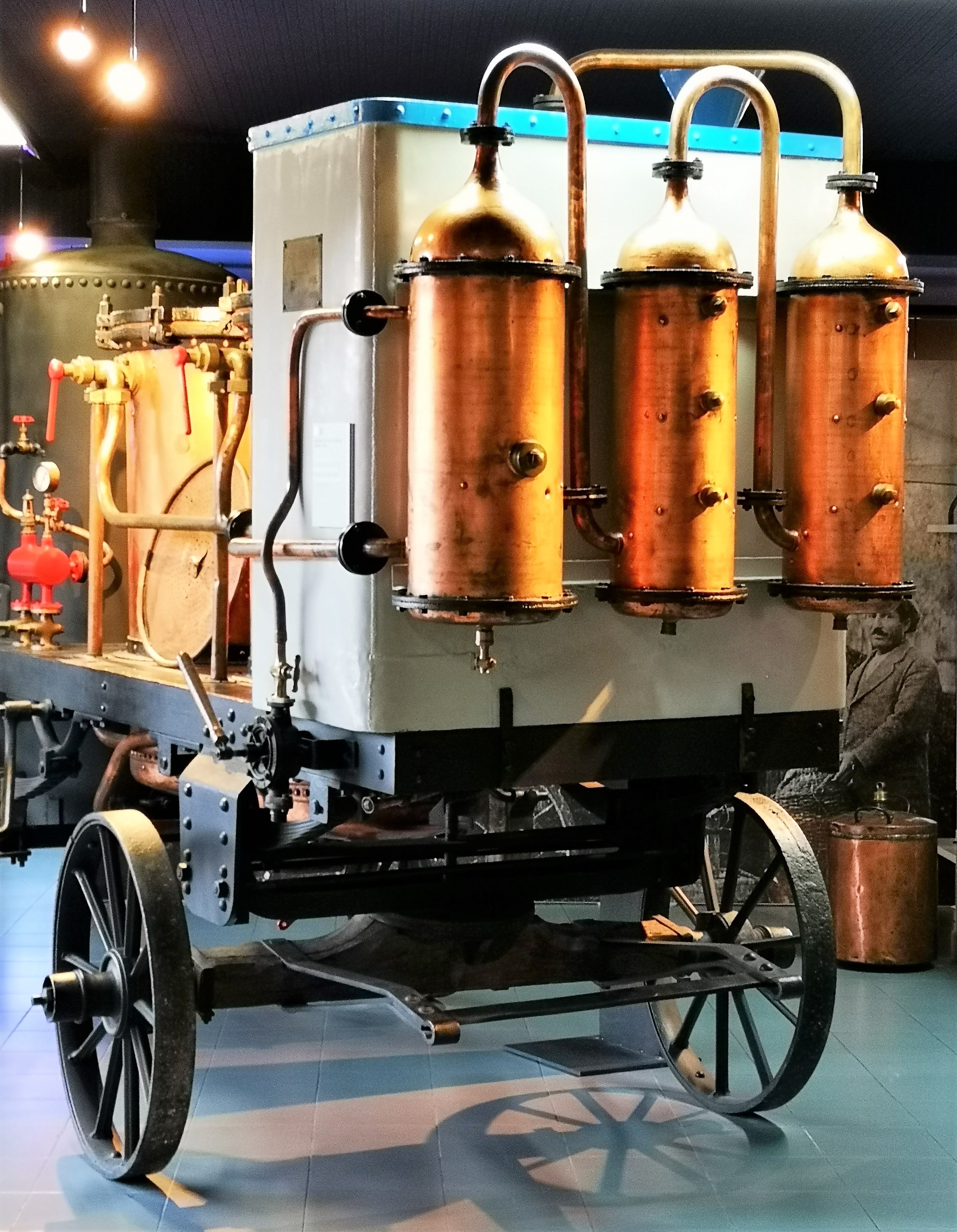 Musée de la Lavande, un distillatore ambulante