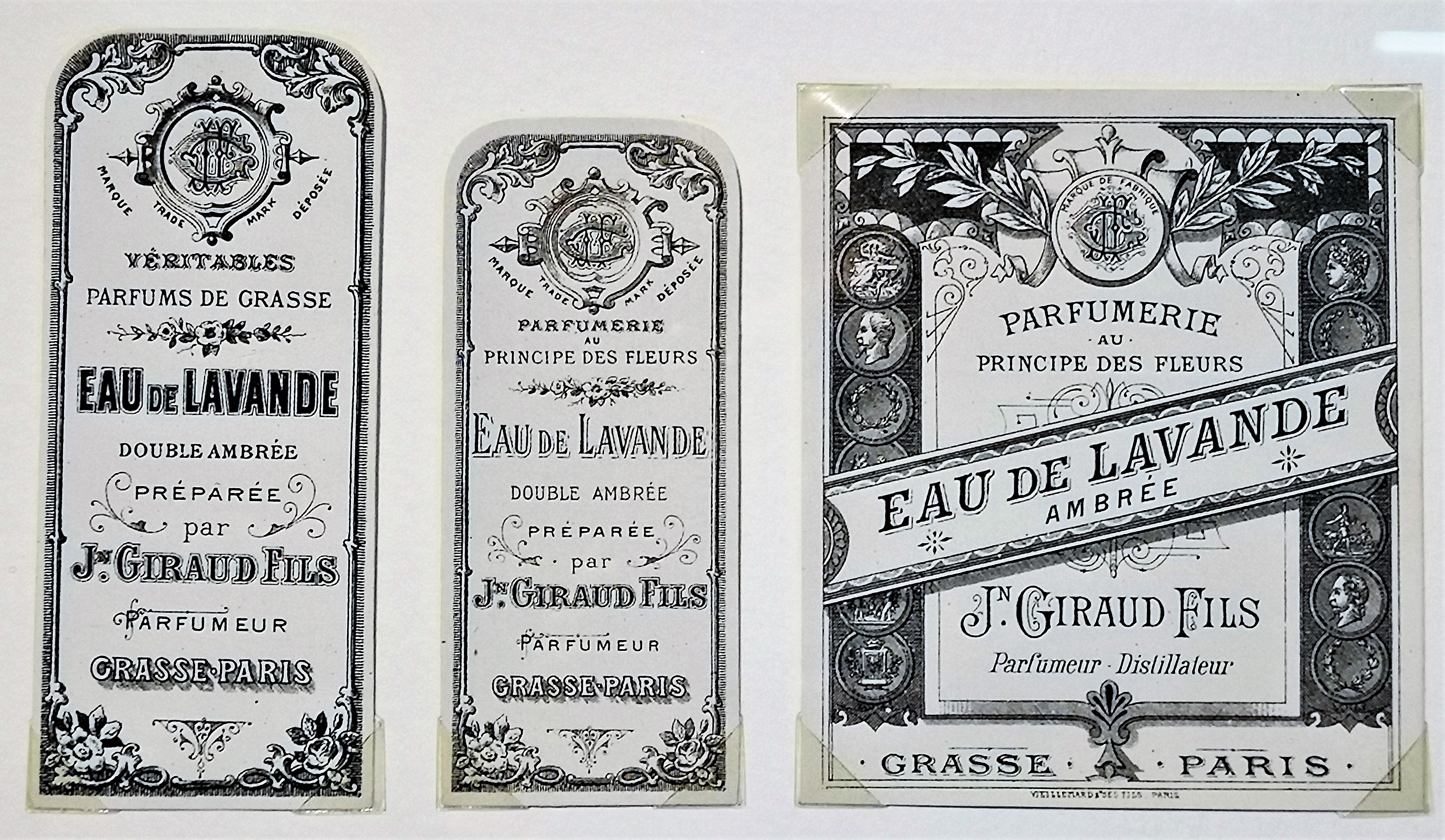 Musée de la Lavande, vecchie etichette di acqua di lanvanda