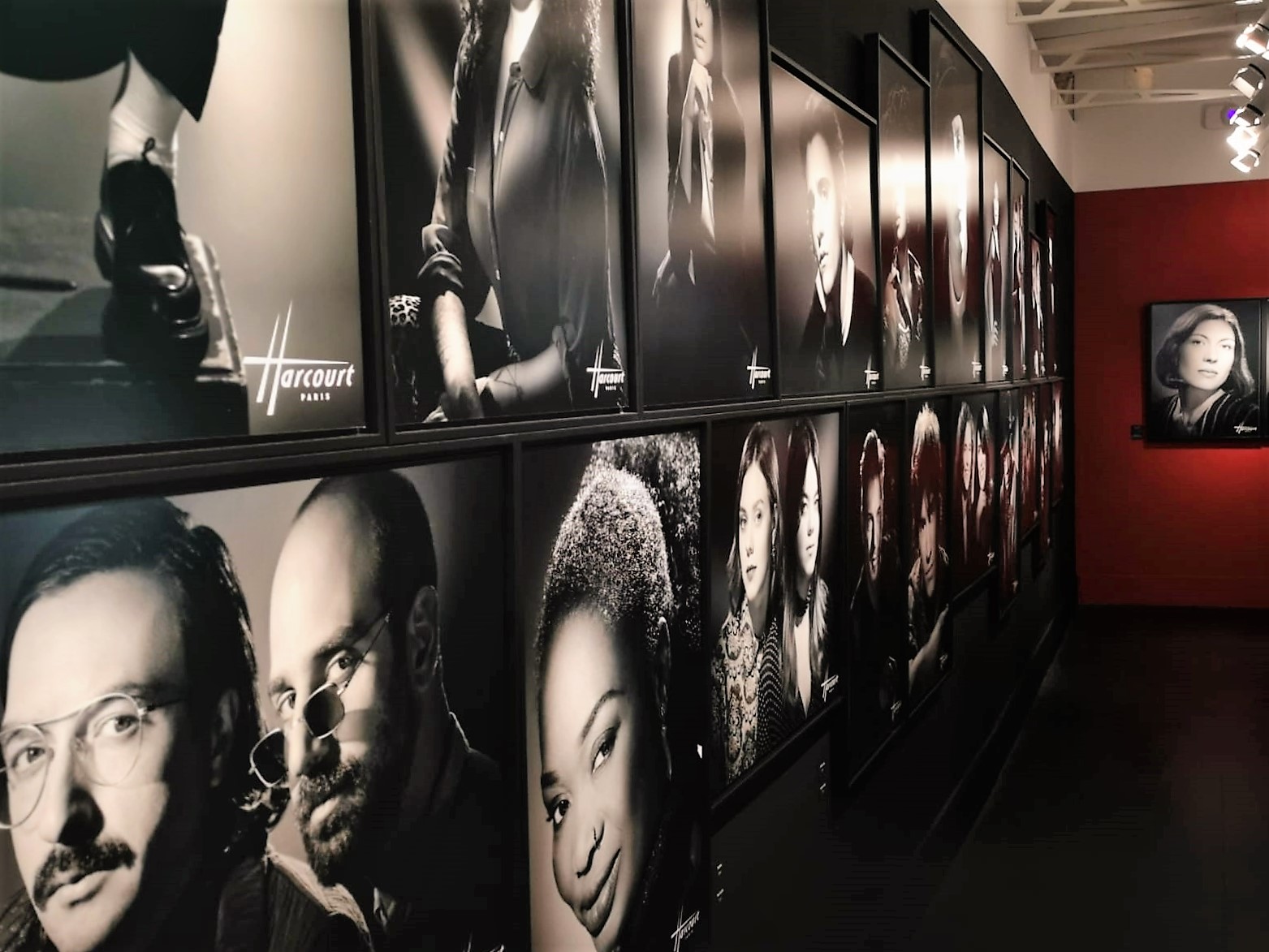 Musée de la Photographie, Studio Harcourt - L'Art de la Lumière