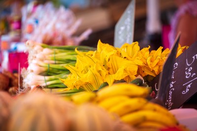 Nizza, Cours Saleya, particolare del mercato - credit Otmnca