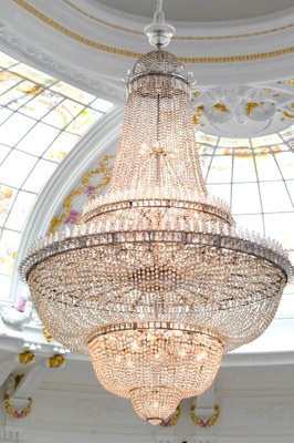 Nizza, Hotel  Negresco, il lampadario del salone delle feste