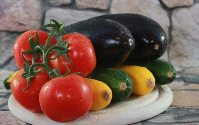Pomodori, melanzane e zucchine