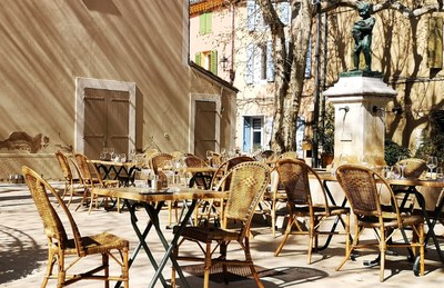 Puyloubier, piazzetta