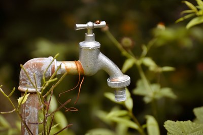 Restrizioni all'uso dell'acqua per annaffiare