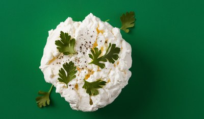 Ricotta, prezzemolo, sale e pepe