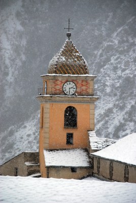 Saorge, Saint Sauveur immersa nella neve