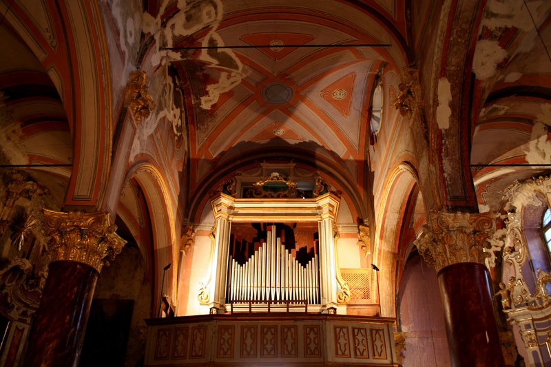 Saorge, Saint Sauveur, l'organo