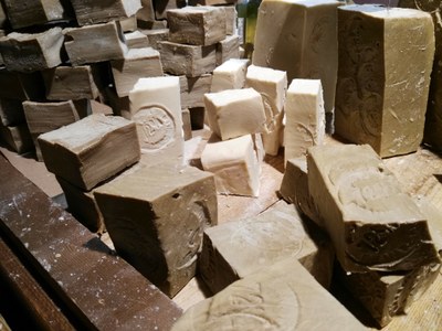 Sapone di Marsiglia bianco e  verde - Foto: redazione