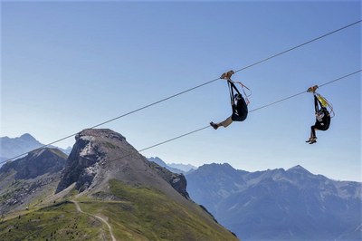 Serre Chevalier, la zipline © OT Serre Chevalier Vallée Briançon