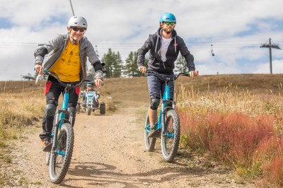 Serre Chevalier Vallée Briançon, monopattino fuoristrada © Thibaut Blais