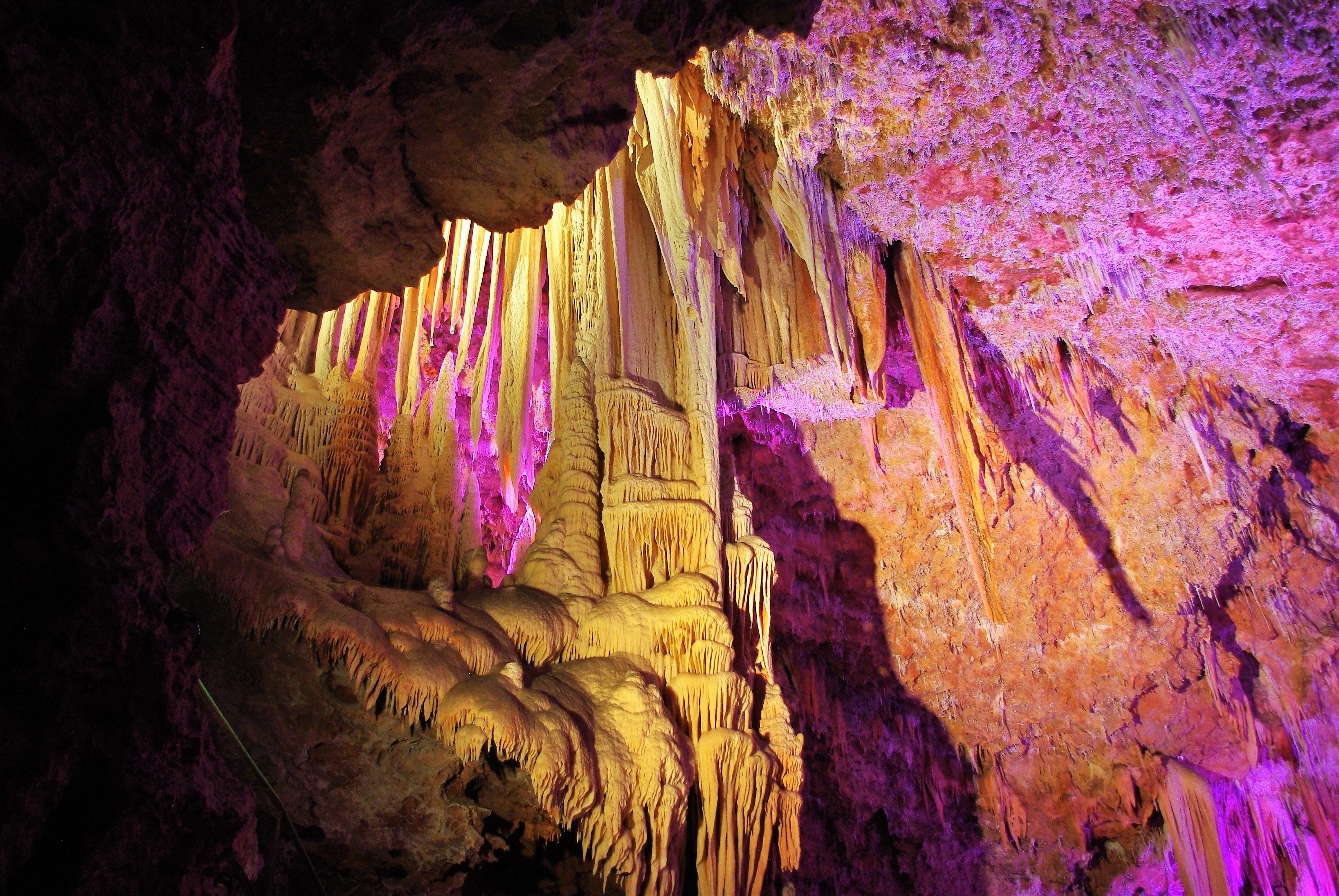 Sfumature viola nel cuore della terra