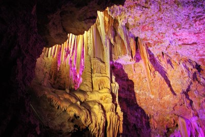 Sfumature viola nel cuore della terra