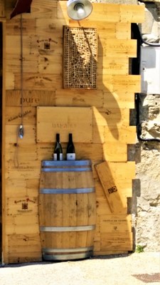 Una cantina di Châteauneuf du Pape