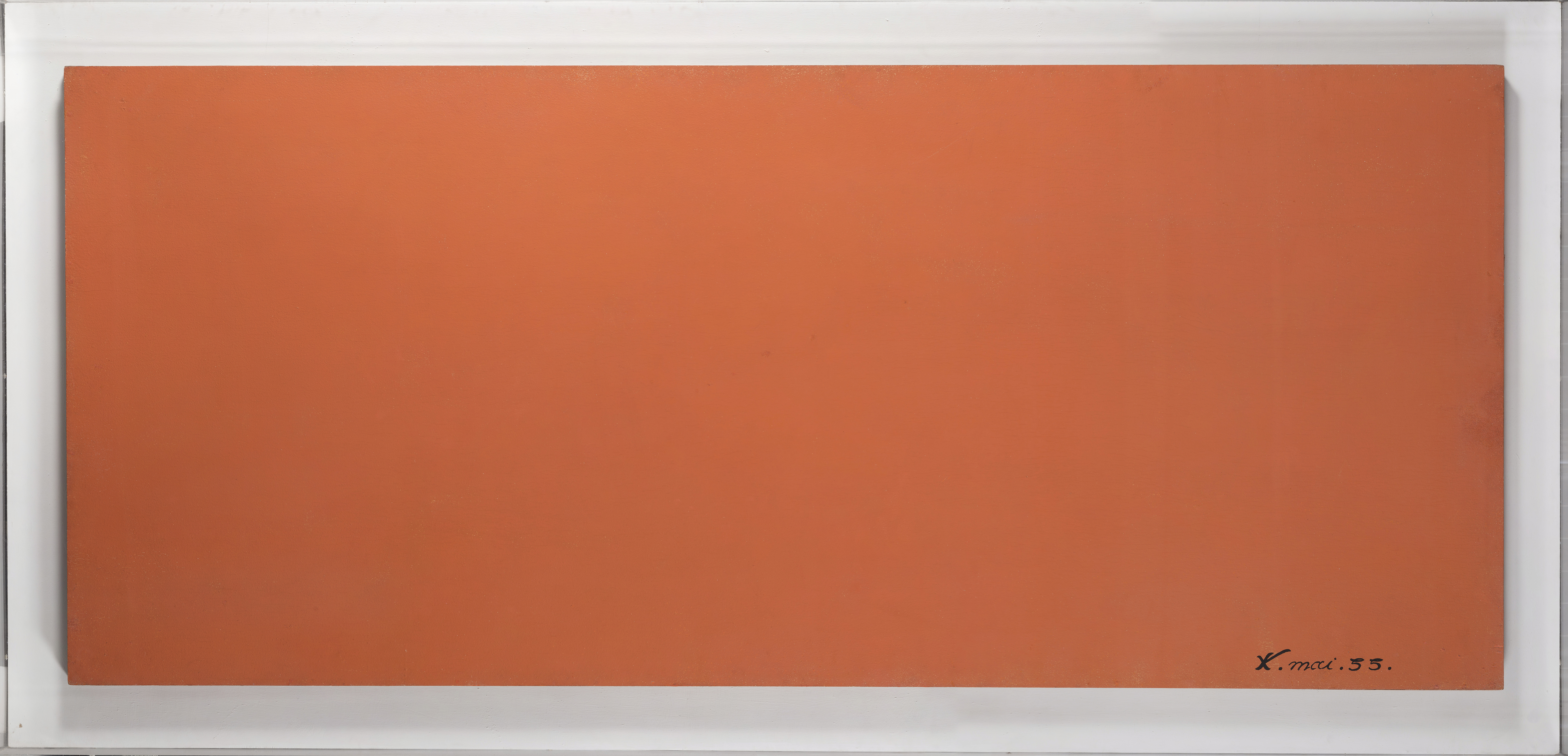 Yves Klein espressione dell'universo del minio arancione