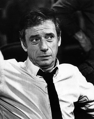 Yves Montand nel 1974 - Immagine Mondadori Publishers